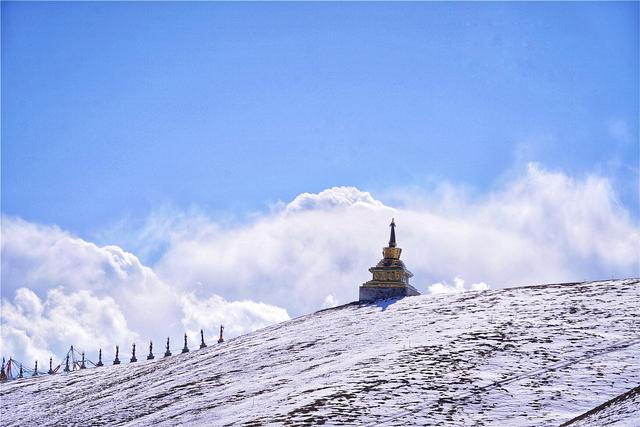 深情卓尔山，祁连山水的守护神